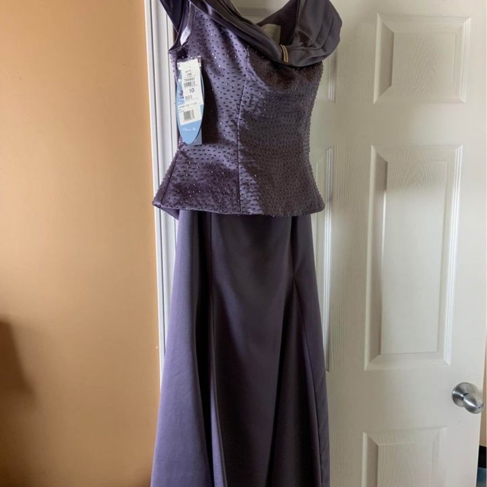 Gown/Dress Maxi -2pc-Beaded Bodice Sz 10 NWT